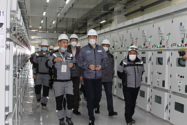 Energy Minister Magzum Mirzagaliyev visited a polypropylene production plant under construction in Atyrau region